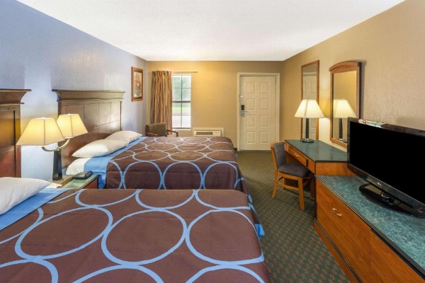 Super 8 by Wyndham Bossier City/Shreveport Area image 30