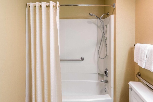 Super 8 by Wyndham Bossier City/Shreveport Area image 5